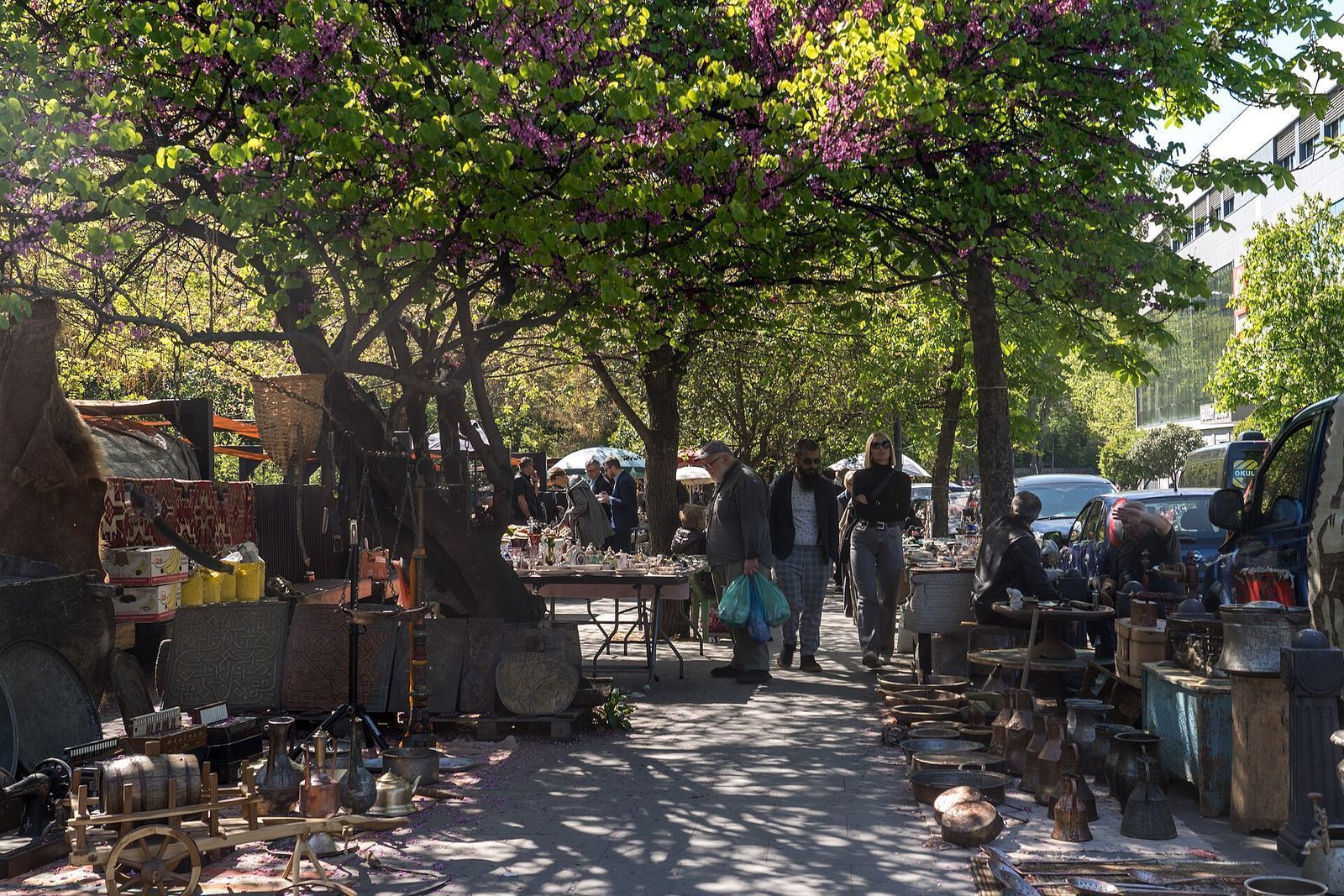 Dry Bridge Market, Tbilisi