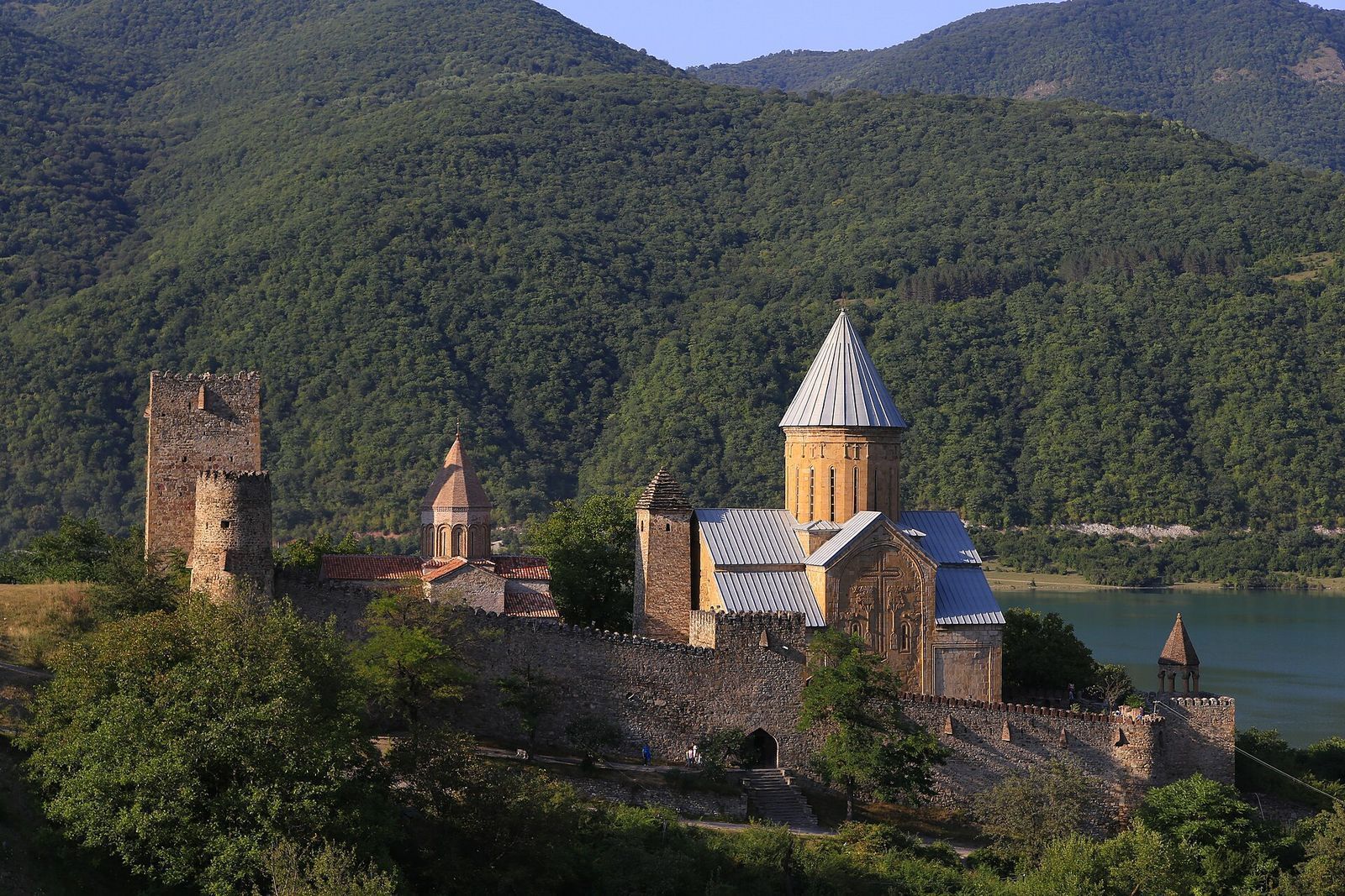 Ananuri fortress with its stone towers and churches above the Zhinvali Reservoir on the Georgian Military Highway