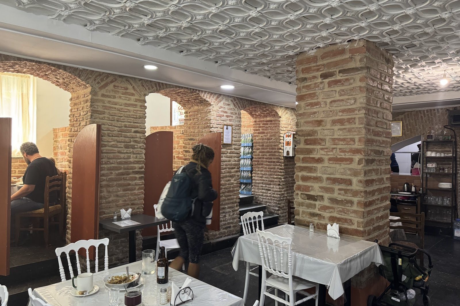 The dining room at Mapshalia on Aghmashenebeli Avenue, Tbilisi
