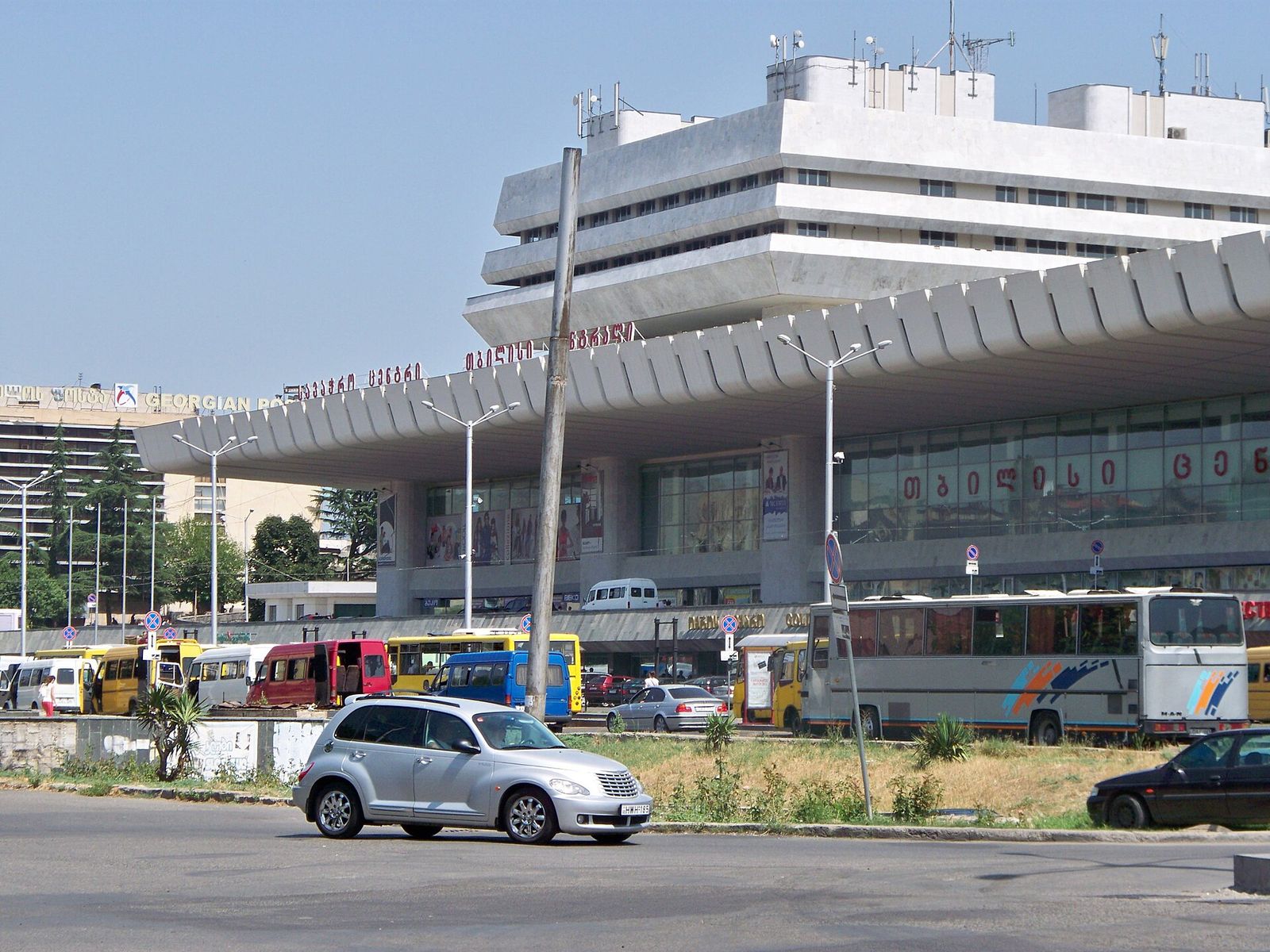 Tbilisi Central Station on Station Square, with marshrutkas and buses parked in front