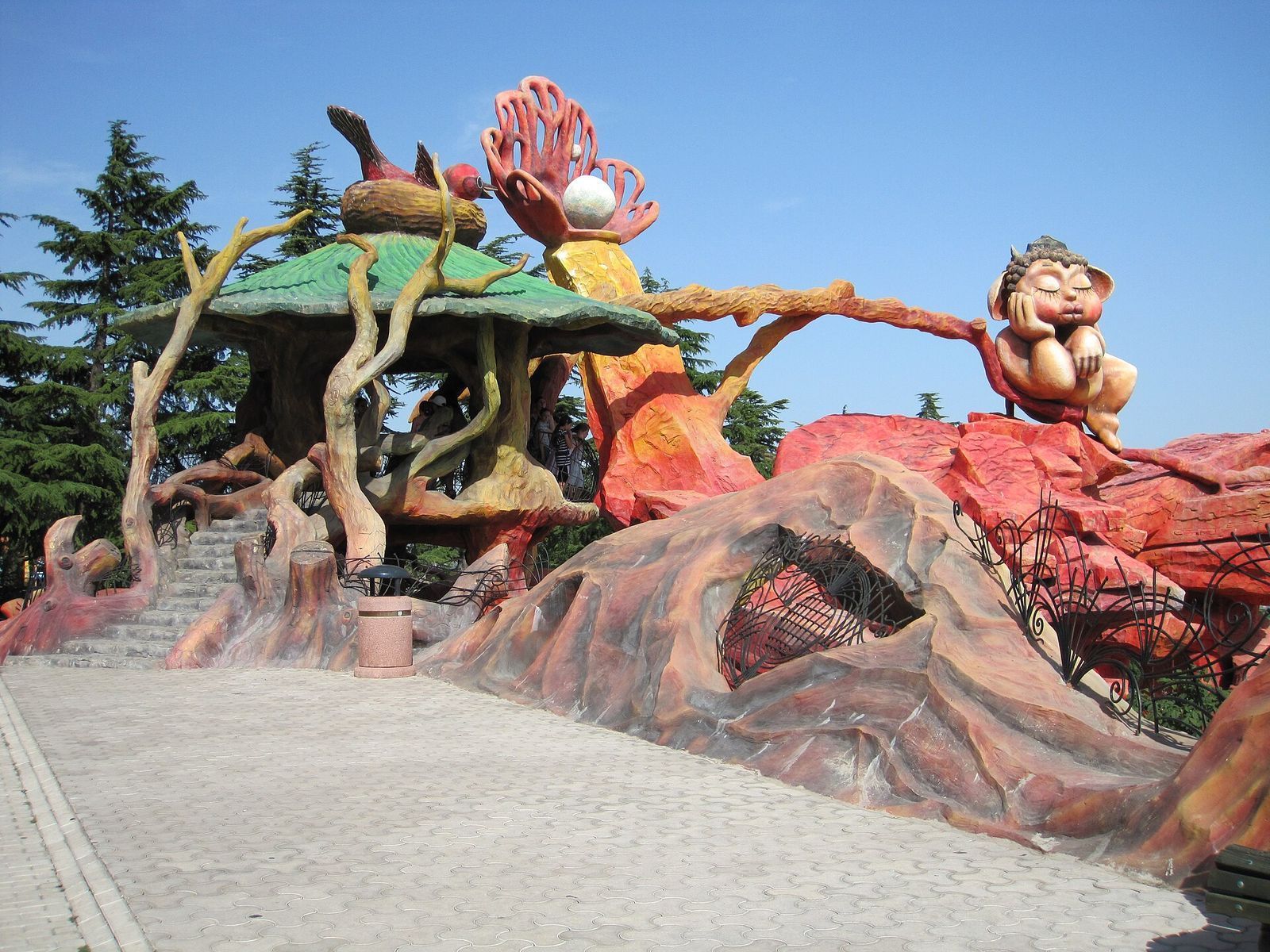 Mtatsminda Park, an amusement park on Mt Mtatsminda at Tbilisi. The fictional giant 'Bombora' at the entrance of the park.